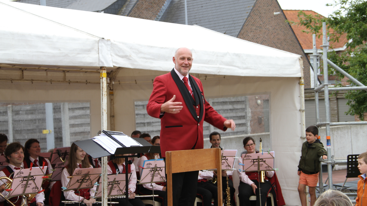 Dirigent Stefaan Vandenbroucke